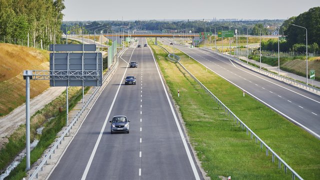 Trasa S14. Budowa dojazdu z Teofilowa na półmetku. W wakacje wyleją asfalt [SONDA]