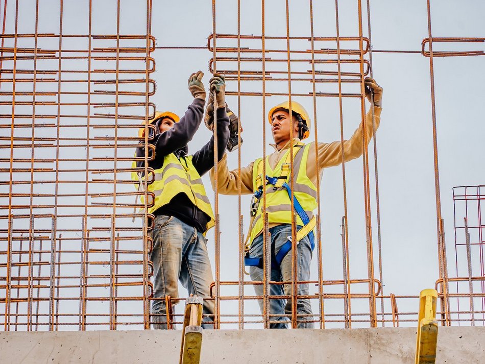 Łódź. Budowa parkingów wielopoziomowych w Łodzi. Zobacz, jak powstają kolejne piętra!