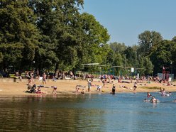 Łódź. Upalny weekend na Stawach Jana w Łodzi. Tak wypoczywają łodzianie!