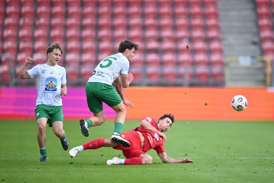 Łódź. Widzew II Łódź z Pucharem Polski! Dwie drużyny klubu zagrają o finał na Narodowym