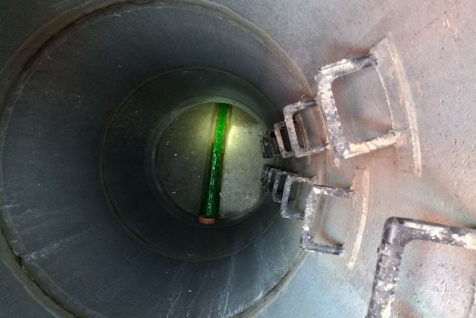 Skandal nad Olechówką! Zanieczyścili rzekę i już zostali złapani