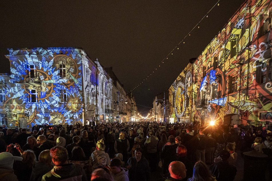 Light Move Festival 2024. Iluminacje na Piotrkowskiej przyciągnęły tłumy!