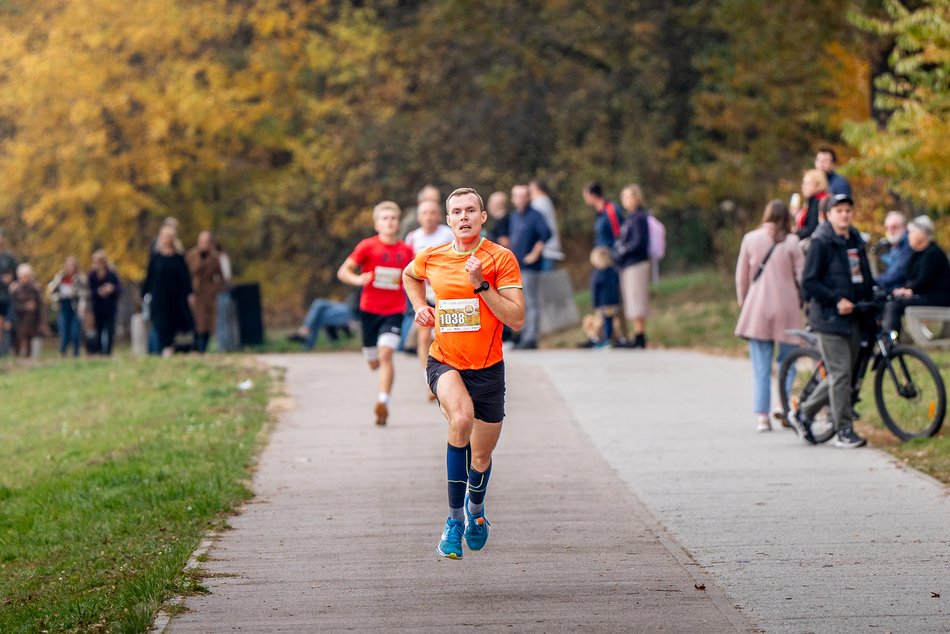 Jesienny Festiwal Szakala w Arturówku