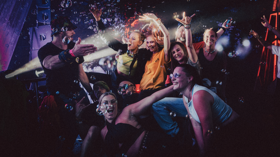 Łódź. Leśna Scena RMF FM na Łódź Summer Festival 2025! Glitter Bar, DJ-skie sety na żywo i strefa chillout