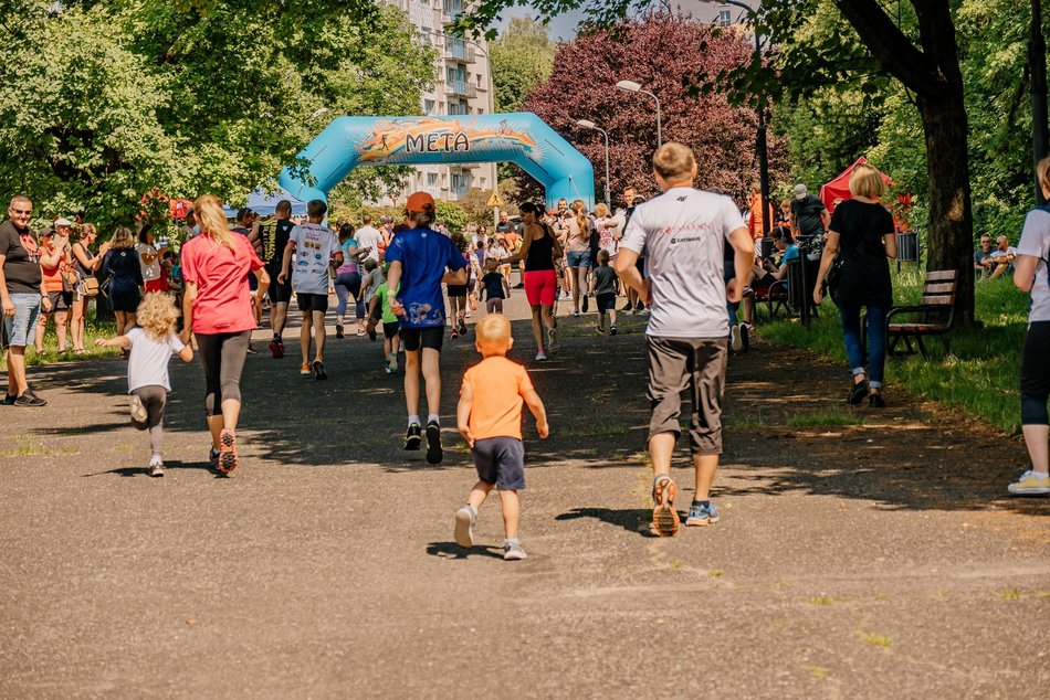 Bieg charytatywny w parku Baden-Powella