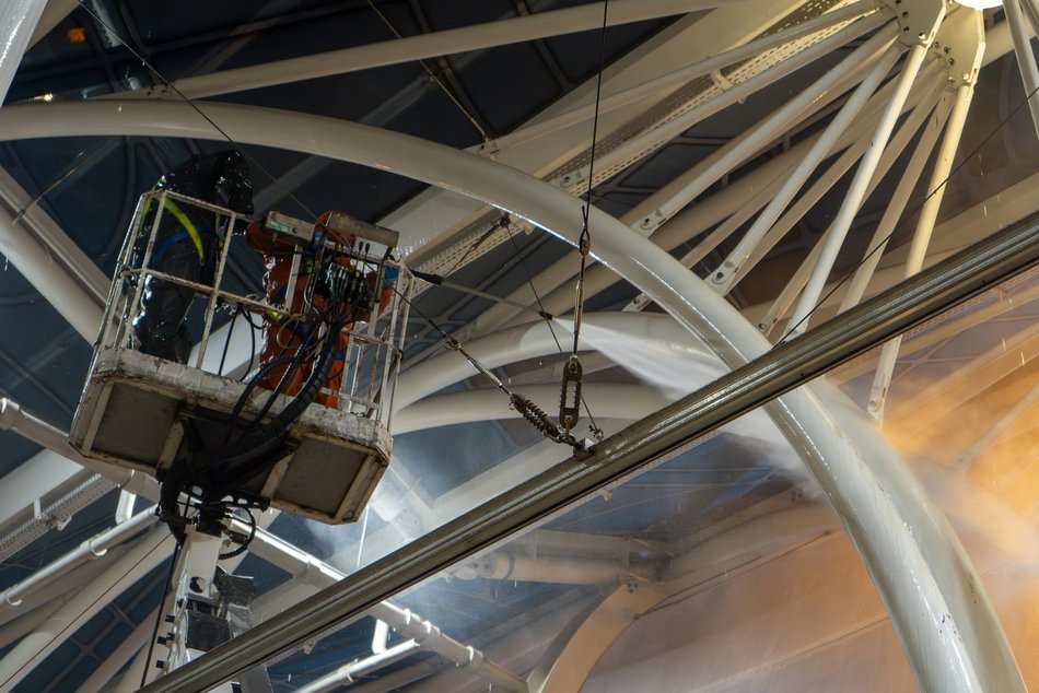 mycie przystanku mpk