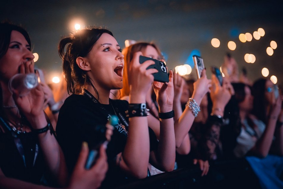 Łódź. Koncert Chase Atlantic w Atlas Arenie. Australijsko-amerykańskie trio zagrało w Łodzi