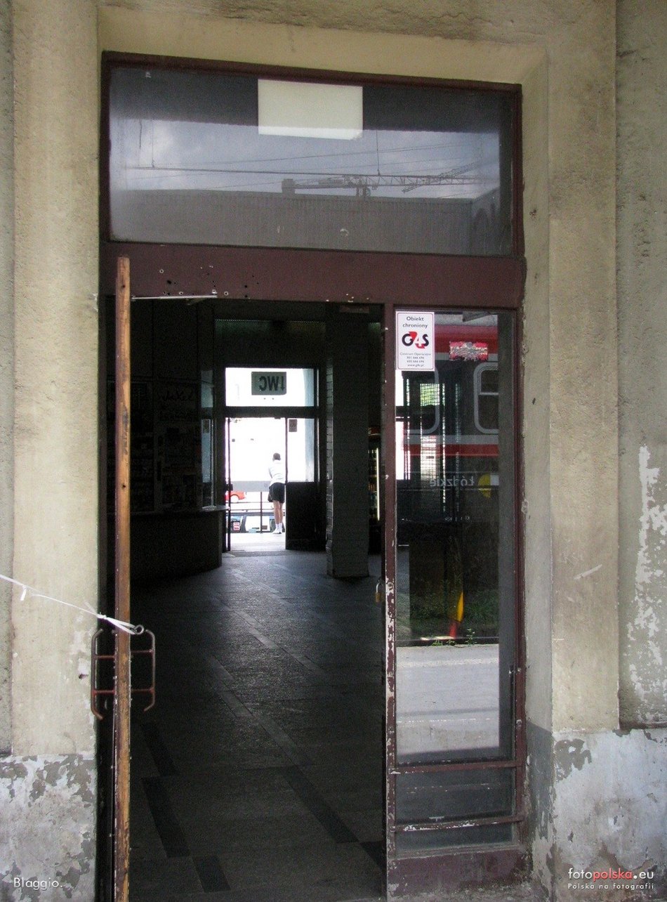 Wnętrza starego dworca Łódź Fabryczna
