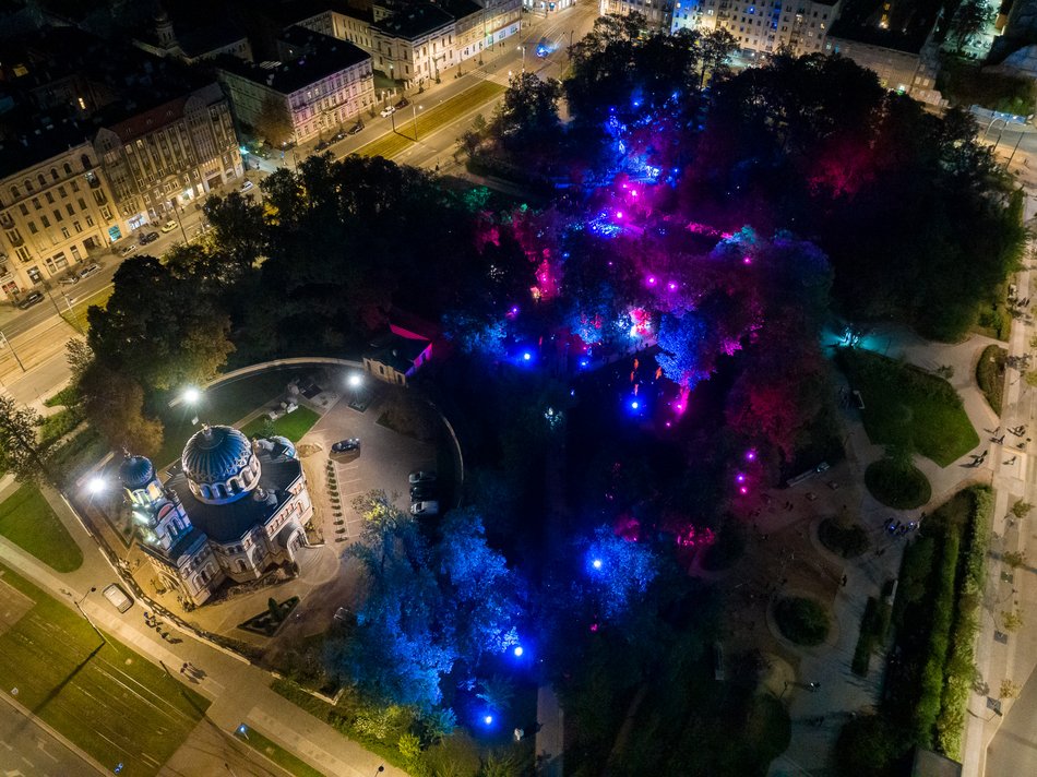 festiwal światła w Łodzi z lotu ptaka