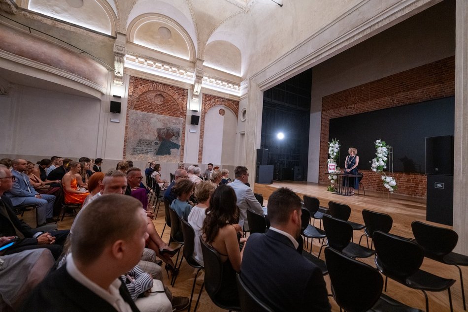 Łódź. Niezwykły ślub w Grand Hotelu w Łodzi. Para młoda wylicytowała go na aukcji WOŚP