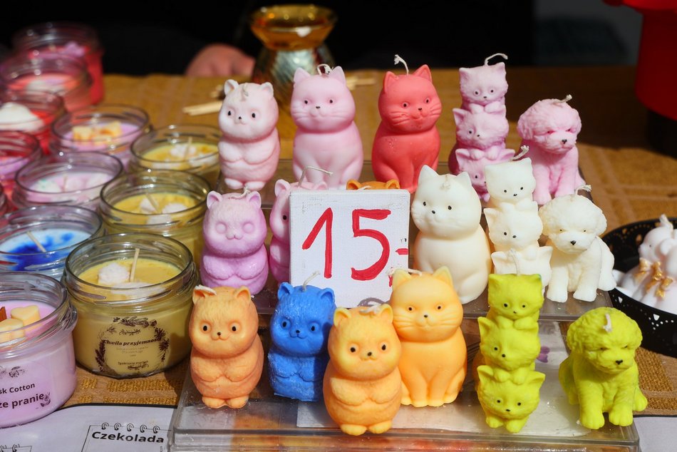 Łódź. Niedziela na targach rękodzieła w Manufakturze