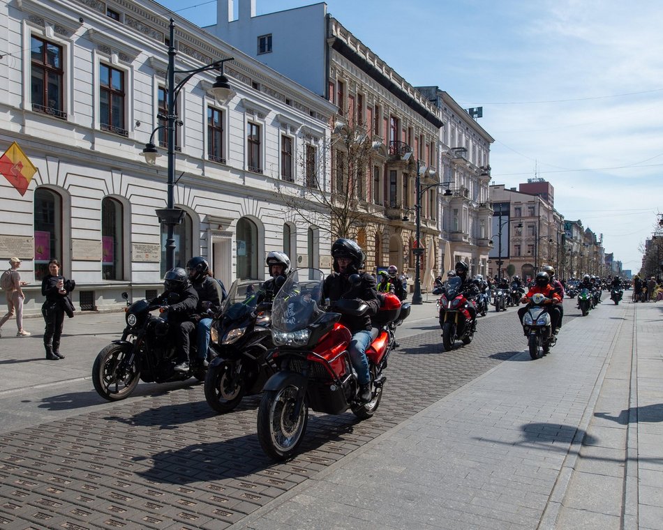 Łódź. Motocyklowe otwarcie sezonu w Łodzi. Parada przejedzie przez centrum miasta!