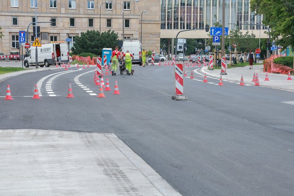 Łódź. Remont Sterlinga w Łodzi. Trwają ostatnie prace przed otwarciem ulicy