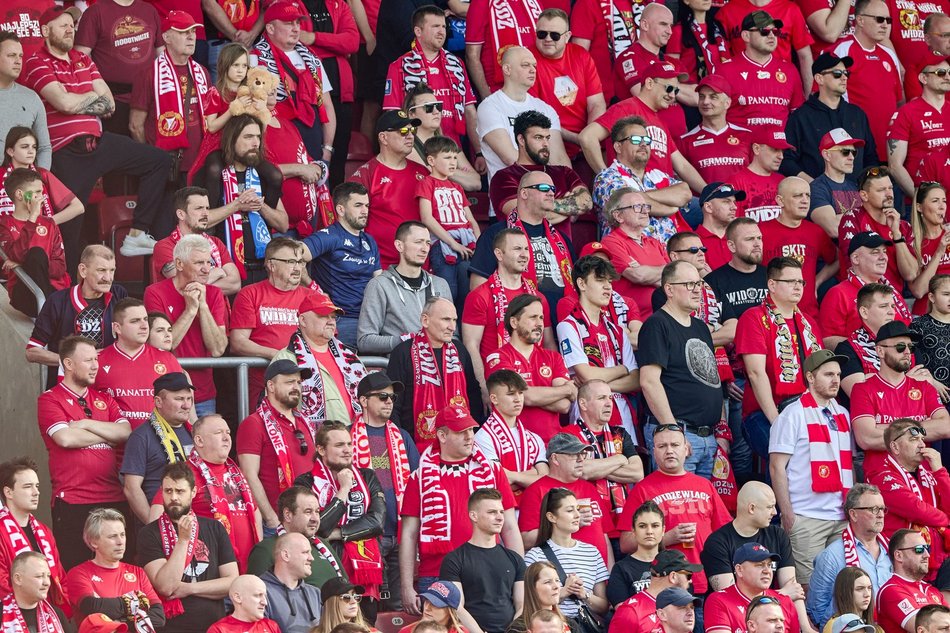 Kibice na meczu Widzewa Łódź