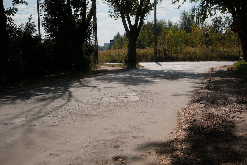 Łódź. Ulica Juhasowa na Stokach w Łodzi