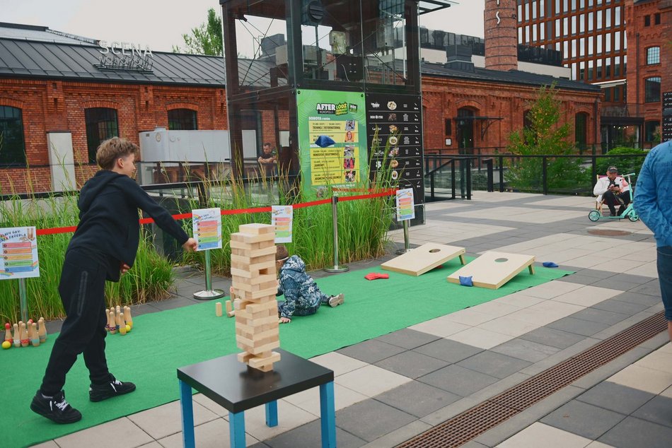 Rodzinna niedziela w Monopolis. To drugi dzień afterparty po Łódź Summer Festival 2025