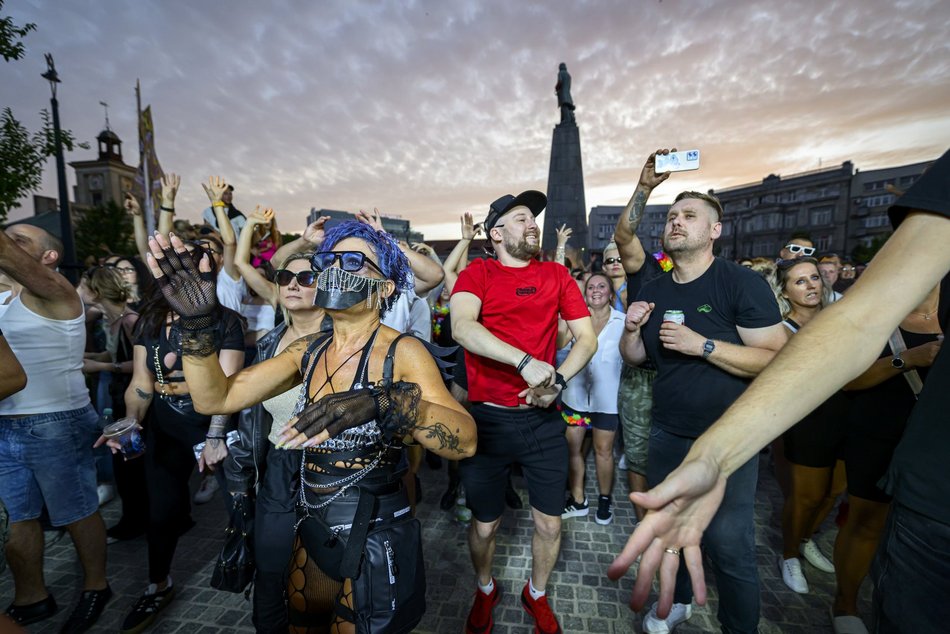 Łódź. Hołd dla DJ Hazela na Paradzie Wolności 2025 w Łodzi. Tak oddali go łodzianie!