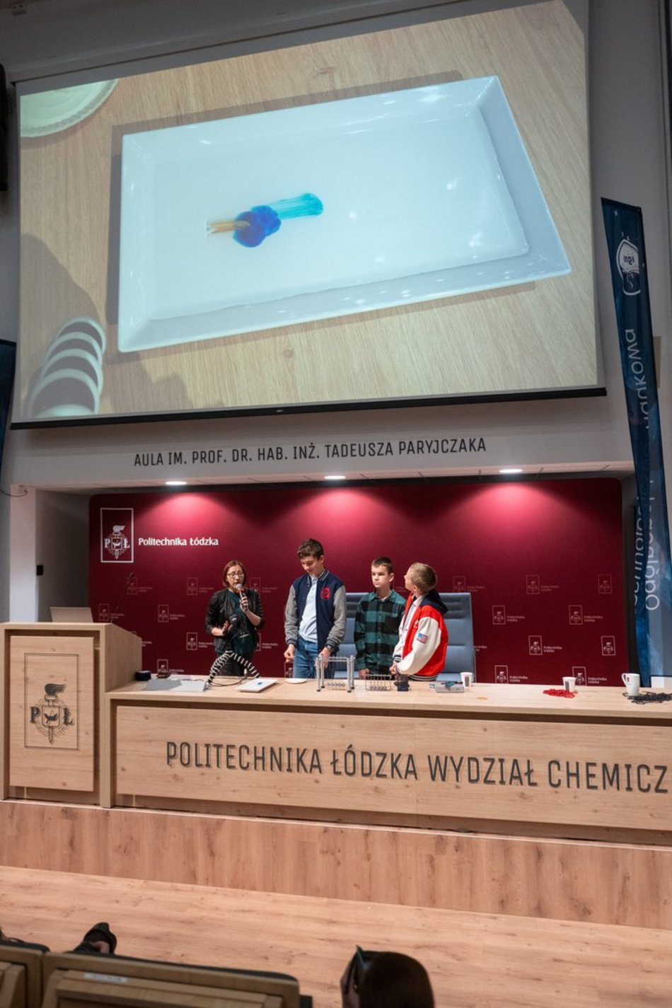 Łódź. Sławosz Uznański-Wiśniewski spotkał się z uczniami