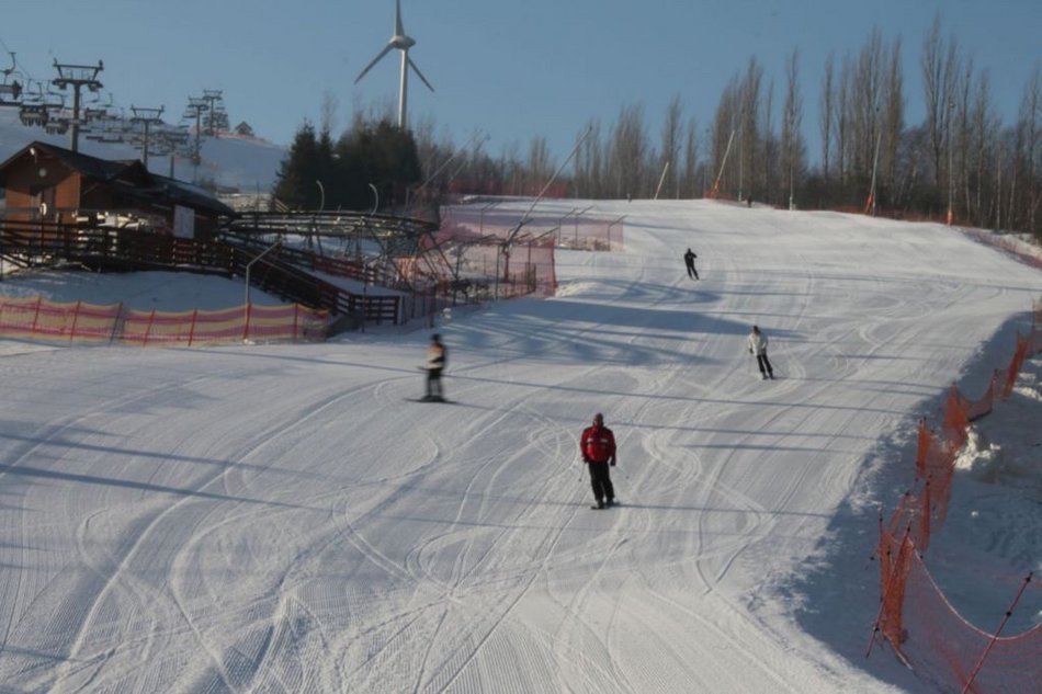 Łódź. Góra Kamieńsk otwiera sezon zimowy