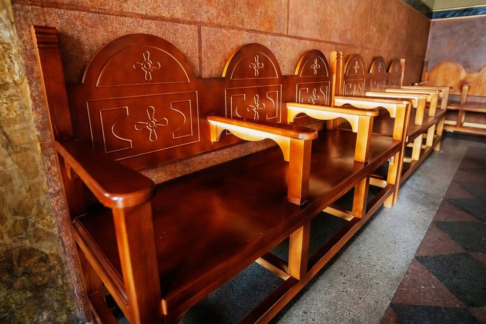 Łódź. Cerkiew w Łodzi zachwyci każdego. Widziałeś, jak zjawiskowo wygląda w środku?