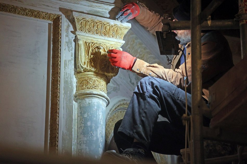 Łódź. Wielkie odkrycia w cerkwi św. Newskiego w Łodzi. Dzwon z 1903 roku, dawne zdobienia, ikony i więcej