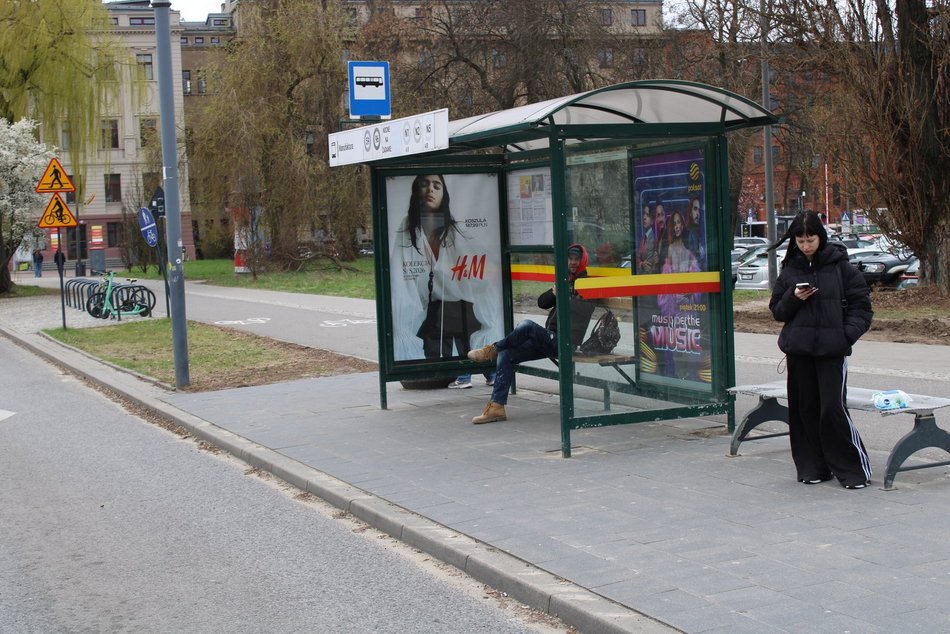 Łódź. Remont przystanków MPK Łódź przy Manufakturze. Będą nowe perony i droga dla rowerów!