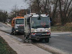 Łódź. Kolejny dzień wielkiego sprzątania w Łodzi - Pojezierska