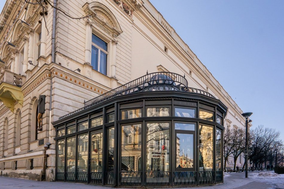 Łódź. Siódemki przy Piotrkowskiej do wynajęcia. Nowa restauracja w słynnej kamienicy? Niekoniecznie!