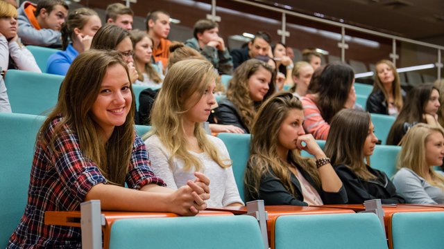 Warto studiować w Łodzi! Najnowszy raport Młodzi w Łodzi nie pozostawia wątpliwości 