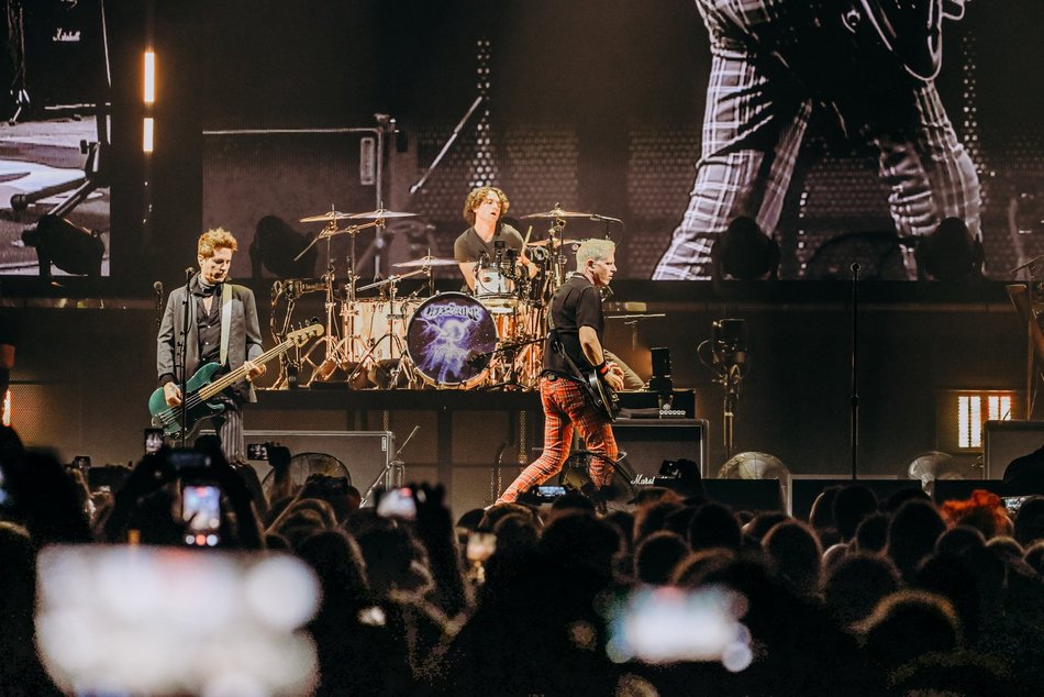 Łódź. The Offspring w Atlas Arenie w Łodzi. Legendy amerykańskiego rocka dały wielkie show