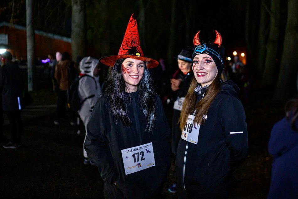 Łódź. Halloween Run w parku na Zdrowiu. Tak bawią się biegacze z Łodzi!