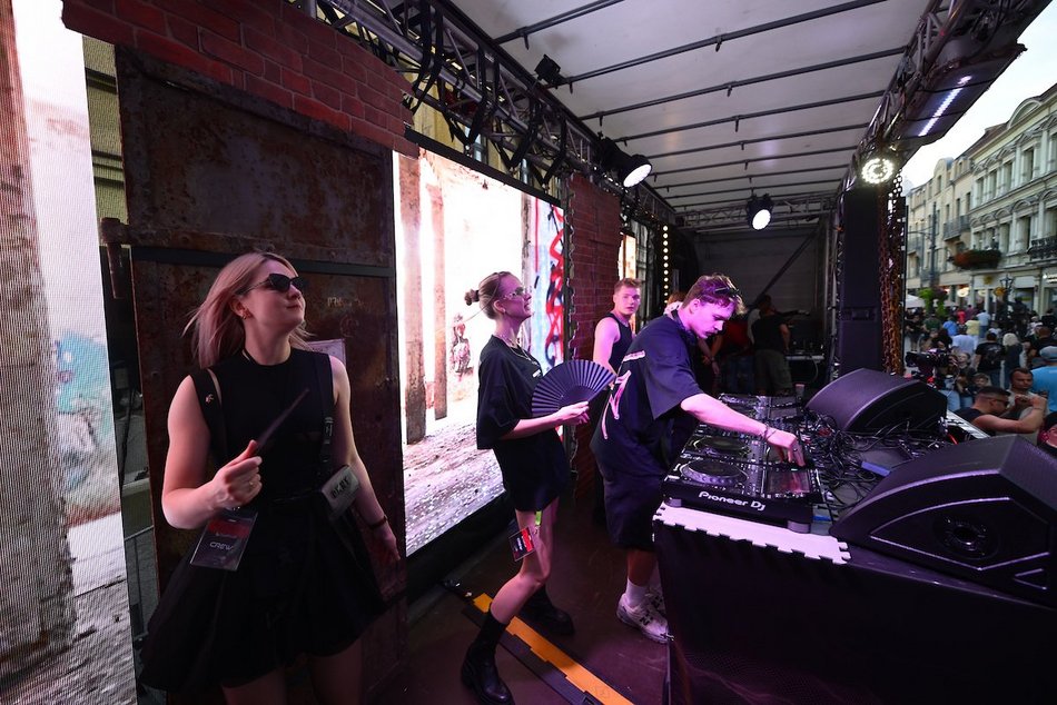 Łódź. Parada Wolności 2025 w Łodzi. Wyjątkowa platforma z motywem „Ziemi Obiecanej"