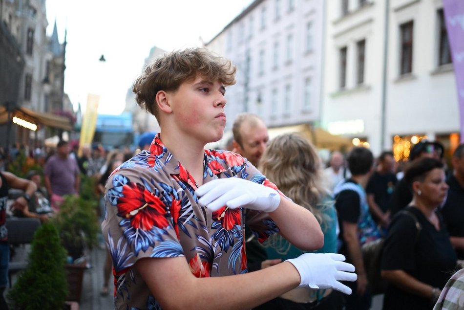 Łódź. Parada Wolności 2025 w Łodzi. Największy klub muzyczny pod gołym niebem