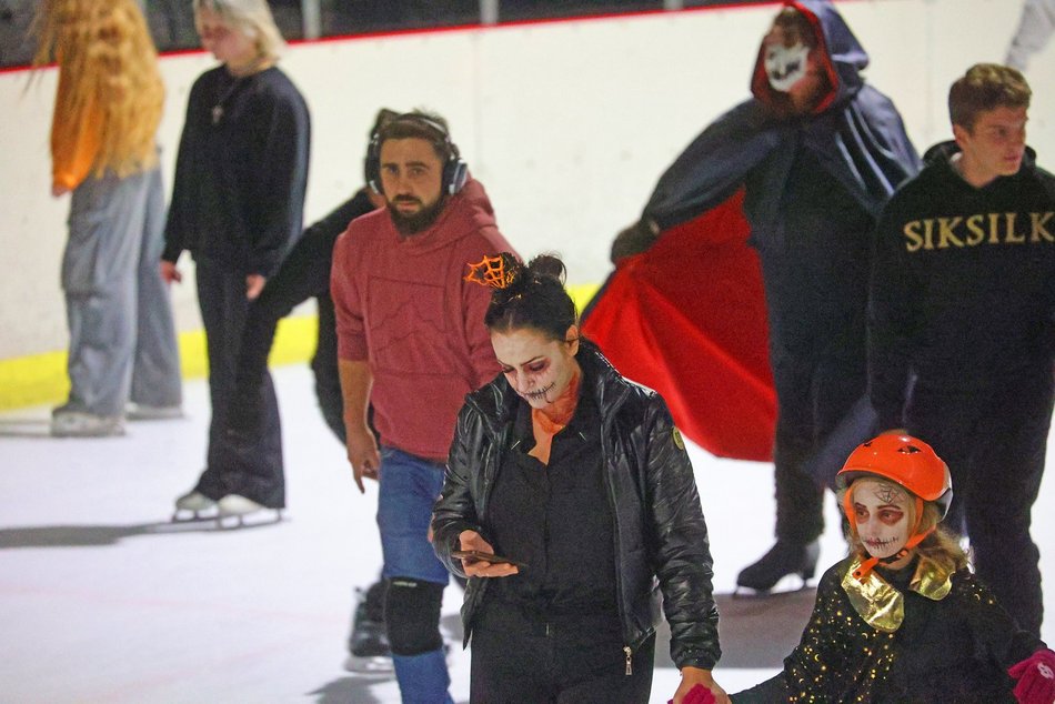 Halloween na lodowisku Bombonierka