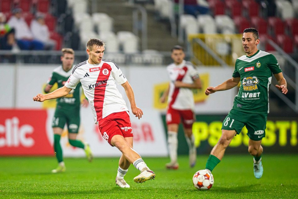 Łódź. ŁKS Łódź - Śląsk Wrocław. Trzy punkty w przedziwnym meczu