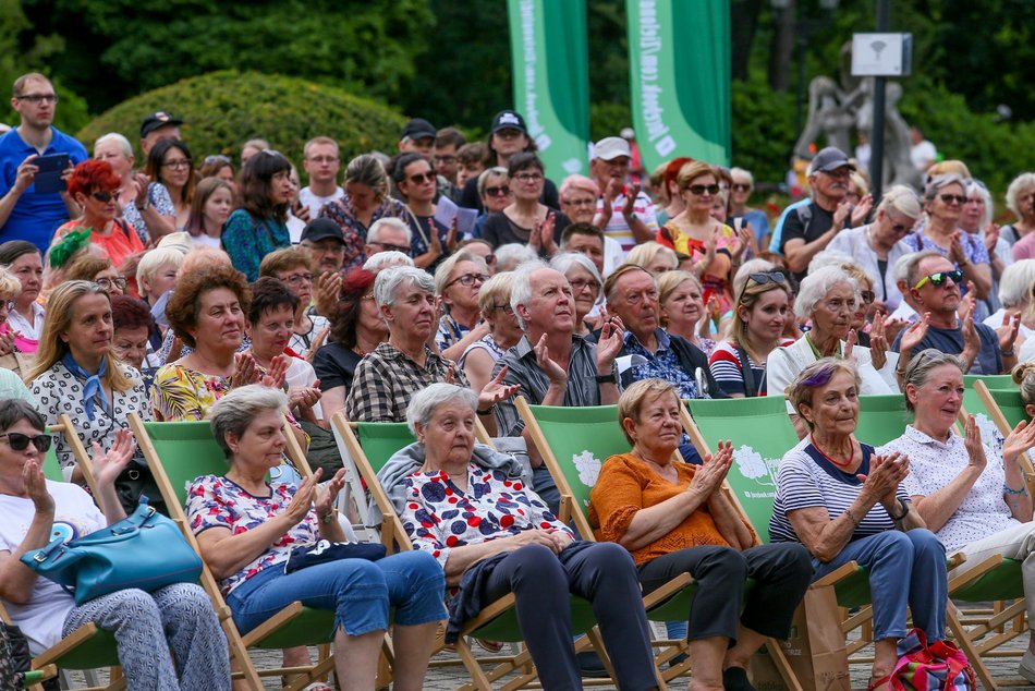 Łódź. Wielkie zniżki dla seniorów w Łodzi. Tańsze bilety do kin, teatrów, muzeów i darmowe koncerty
