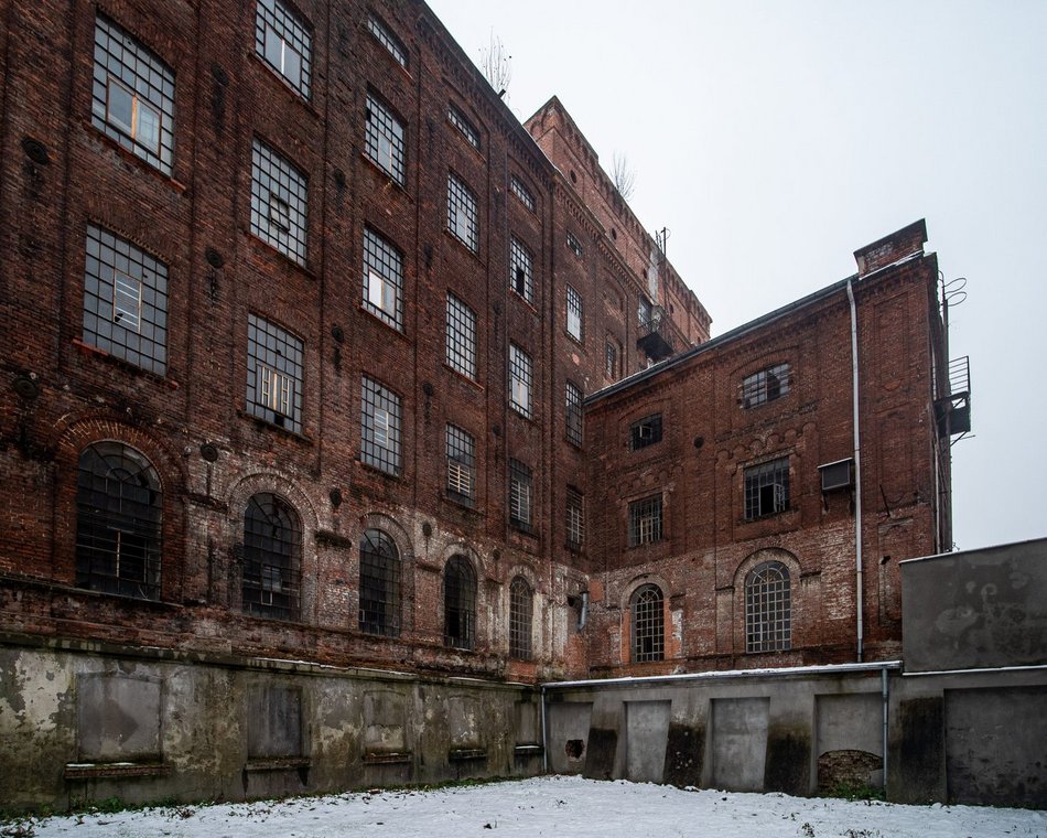 Przędzalnia Scheiblera (ul. Przędzalniana 71)