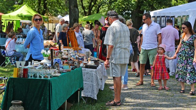 Targi staroci i rękodzieła na Księżym Młynie. Jeszcze zdążysz je odwiedzić! [ZDJĘCIA]