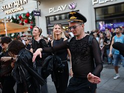 Łódź. Parada Wolności 2025 w Łodzi. Wyjątkowa platforma z motywem „Ziemi Obiecanej"