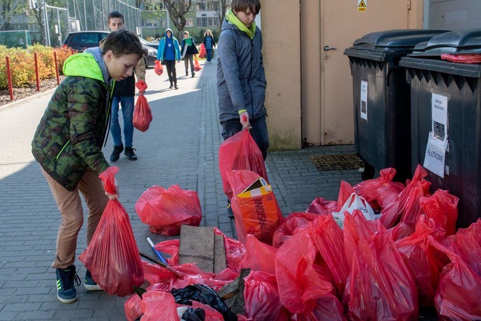 Wielkie sprzątanie ponownie w Łodzi! Przyłącz sie do akcji i uczcij Dzień Ziemi