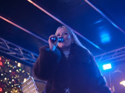 Gosia Andrzejewicz w Łodzi. Magiczny koncert kolęd na Piotrkowskiej