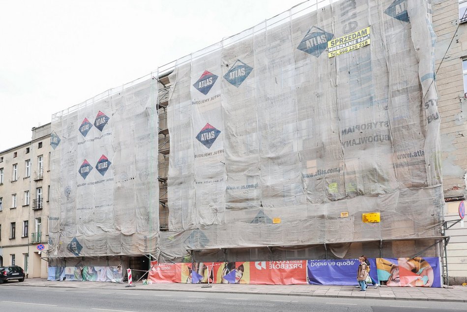 Łódź. Kamienica przy Żeromskiego w Łodzi odzyskuje blask. Aż 15 kolejnych w kolejce!