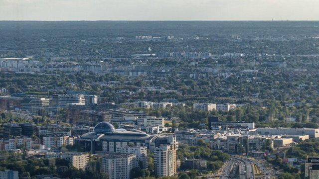 Łódź widać z... Warszawy. Niebywałe widoki z najwyższego budynku w Unii Europejskiej [ZDJĘCIA]