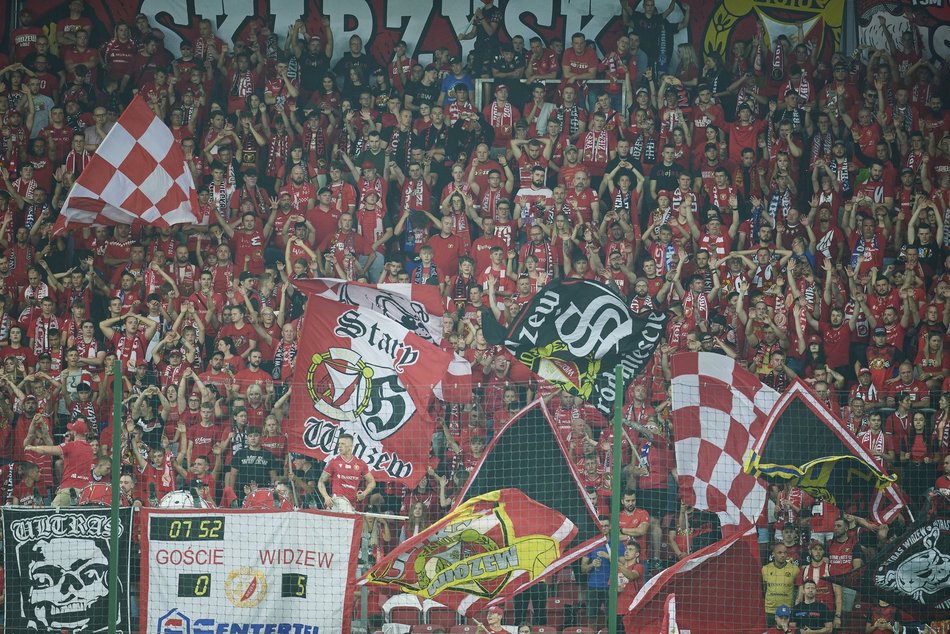 Mecz Widzew Łódź kontra Puszcza Niepołomice. Odszukaj się na zdjęciach z trybun!