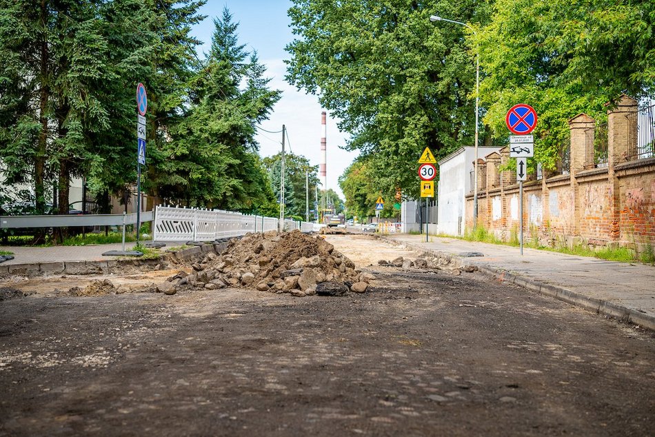 Łódź. Remont Kniaziewicza. Po pierwszych rozbiórkach czas na prace ziemne