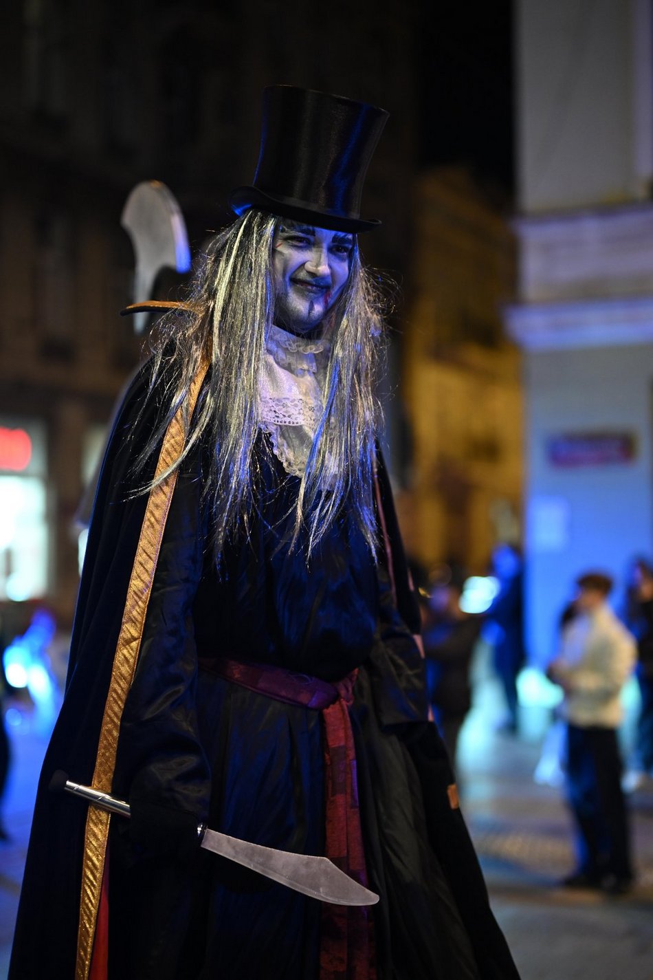 Łódź. Halloweenowa parada przeszła Piotrkowską w Łodzi. Tłumy duchów, czarownic i zombie!
