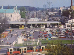 Łódź. Łódź na równi pochyłej. Jak transformacja uderzyła w centrum polskiego przemysłu?