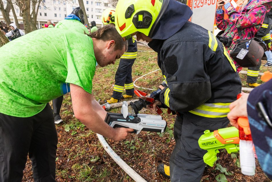 Łódź. Lany Poniedziałek na Manhattanie w Łodzi. Tak Łodzianie celebrowali śmigus-dyngus!