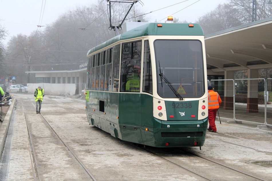 Łódź. MPK Łódź testuje nowe torowisko. Remont krańcówki Północna w Łodzi na finiszu