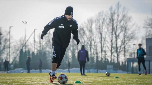 Kierunek Ekstraklasa! Piłkarze ŁKS Łódź rozpoczęli zimowe przygotowania [ZDJĘCIA]